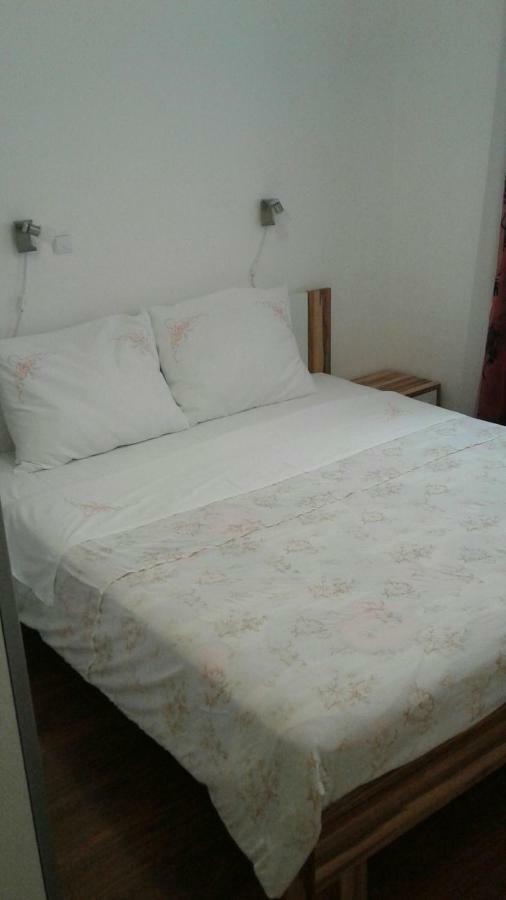 Apartmani Maric Selce Exterior foto
